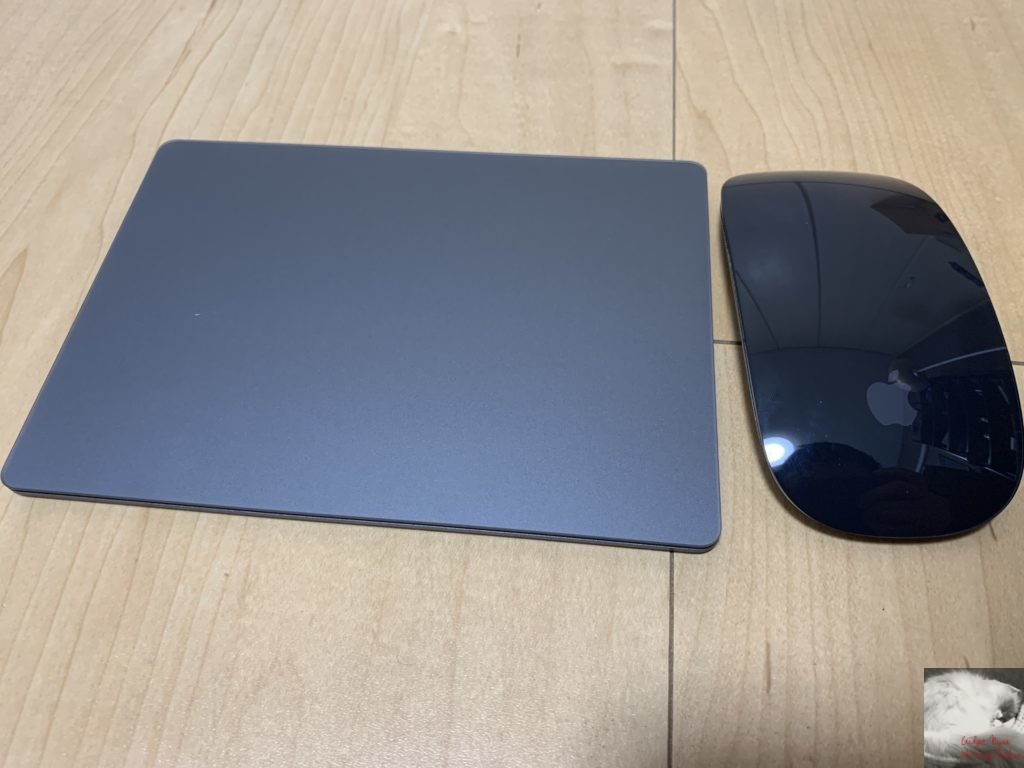 比較 Magic Trackpadとmagic Mouse はどっちがいい 作業時間によって選ぶべきモノが変わる Gadget Nyaa Apple ガジェットブログ