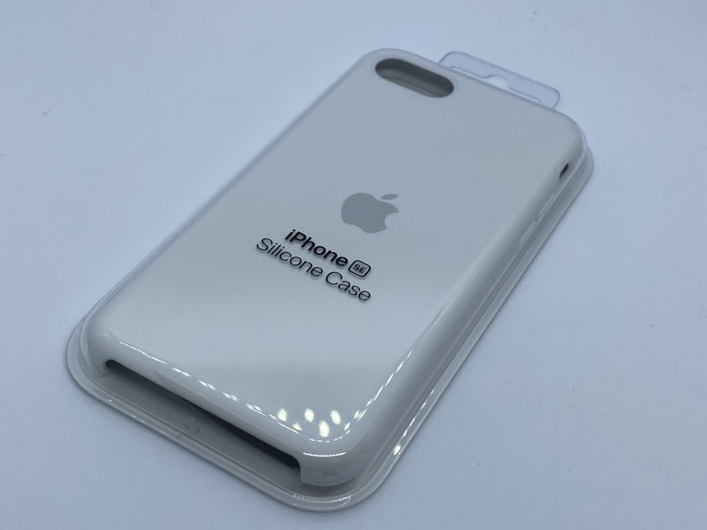 Iphone Se用純正ケース購入レビュー やっぱり純正が一番 Gadget Nyaa Apple ガジェットブログ
