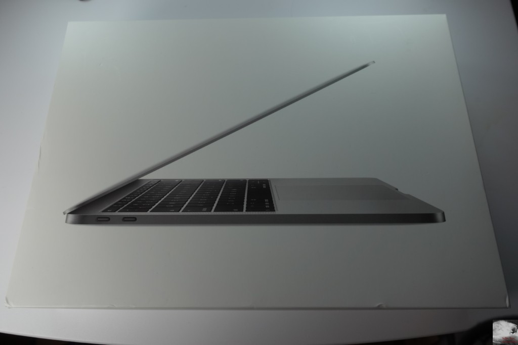 MacBook 13−inch 2015年モデル　ジャンク