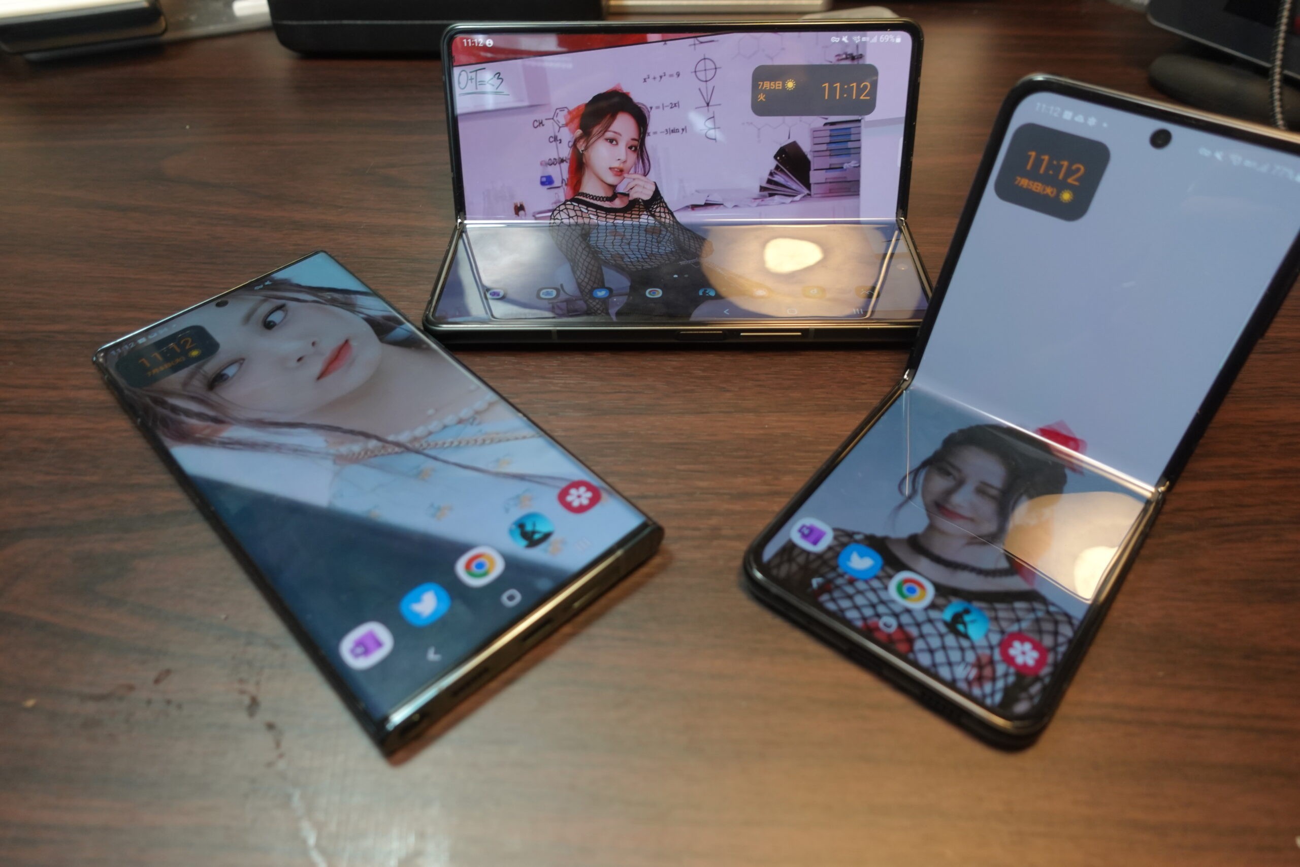 Galaxy Z Flip 3』を購入レビュー｜『Galaxy Z Fold 3』とは違った魅力