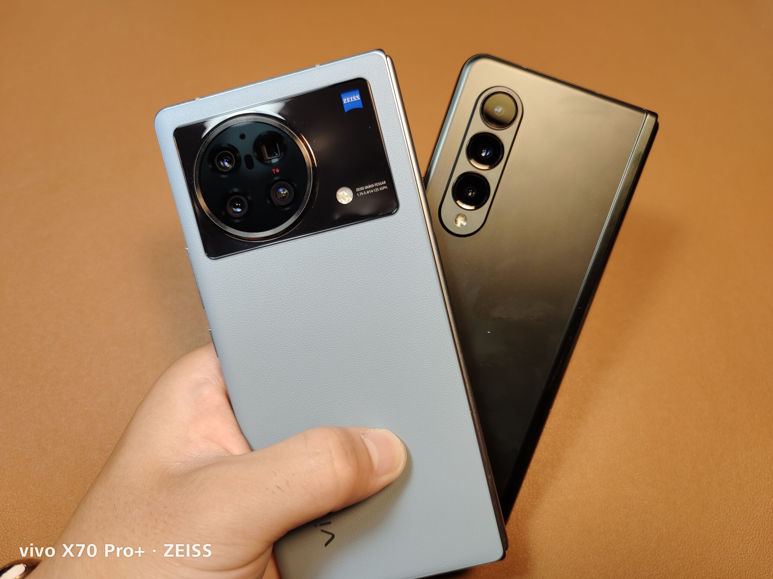 実機レビュー】vivo X Foldを購入レビュー。Galaxy Z Fold 3と