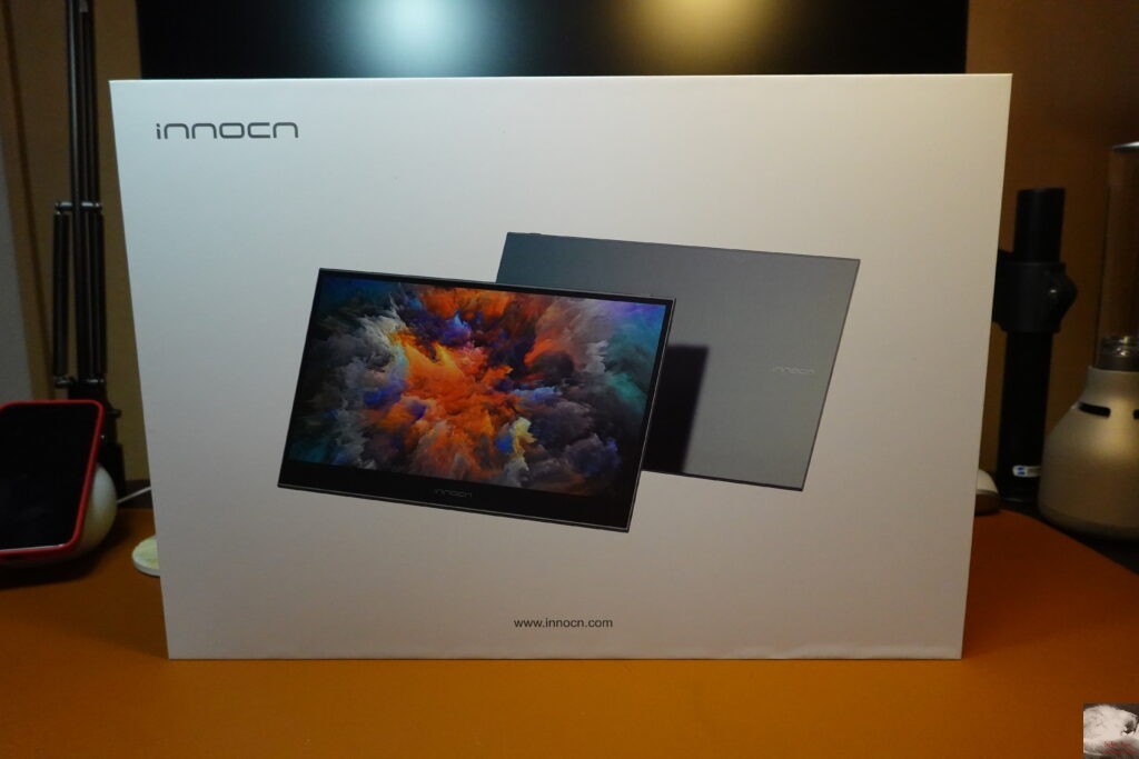 レビュー】innocnの15.6インチ4K UHD 有機ELモバイルモニター「PU15