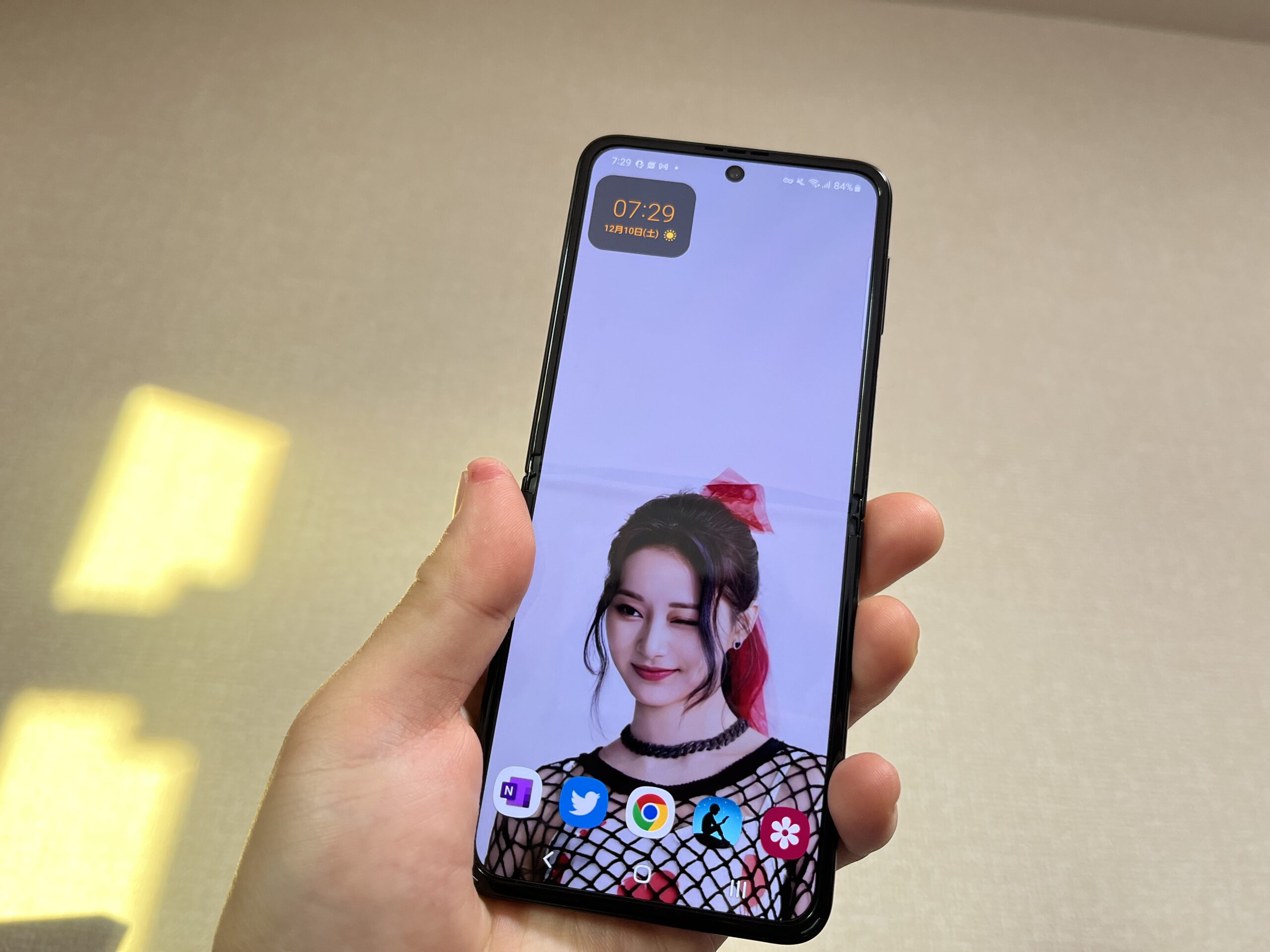 Galaxy Z Flip3をお風呂で5ヶ月間毎日使った現在の状況について