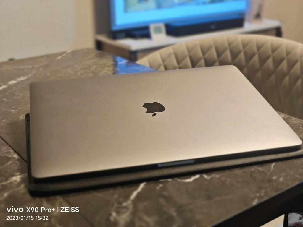 2023年でも現役！】MacBook Pro 15インチ 2017年モデルが今でも”買い 