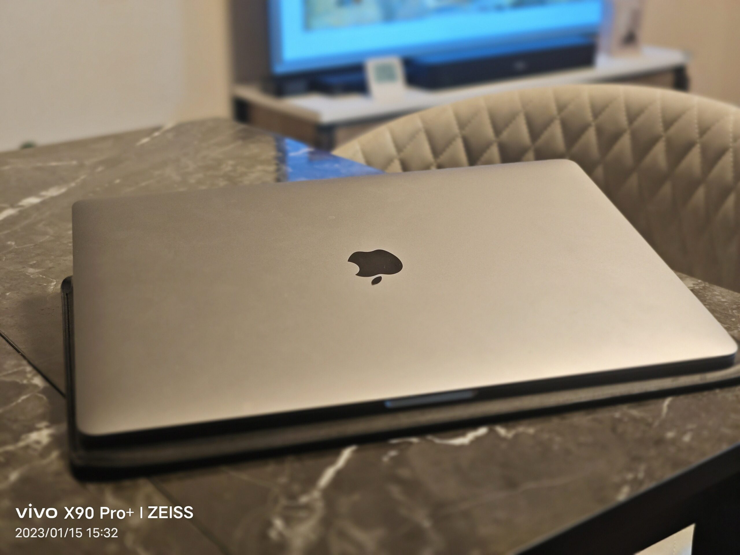 2023年でも現役！】MacBook Pro 15インチ 2017年モデルが今でも”買い