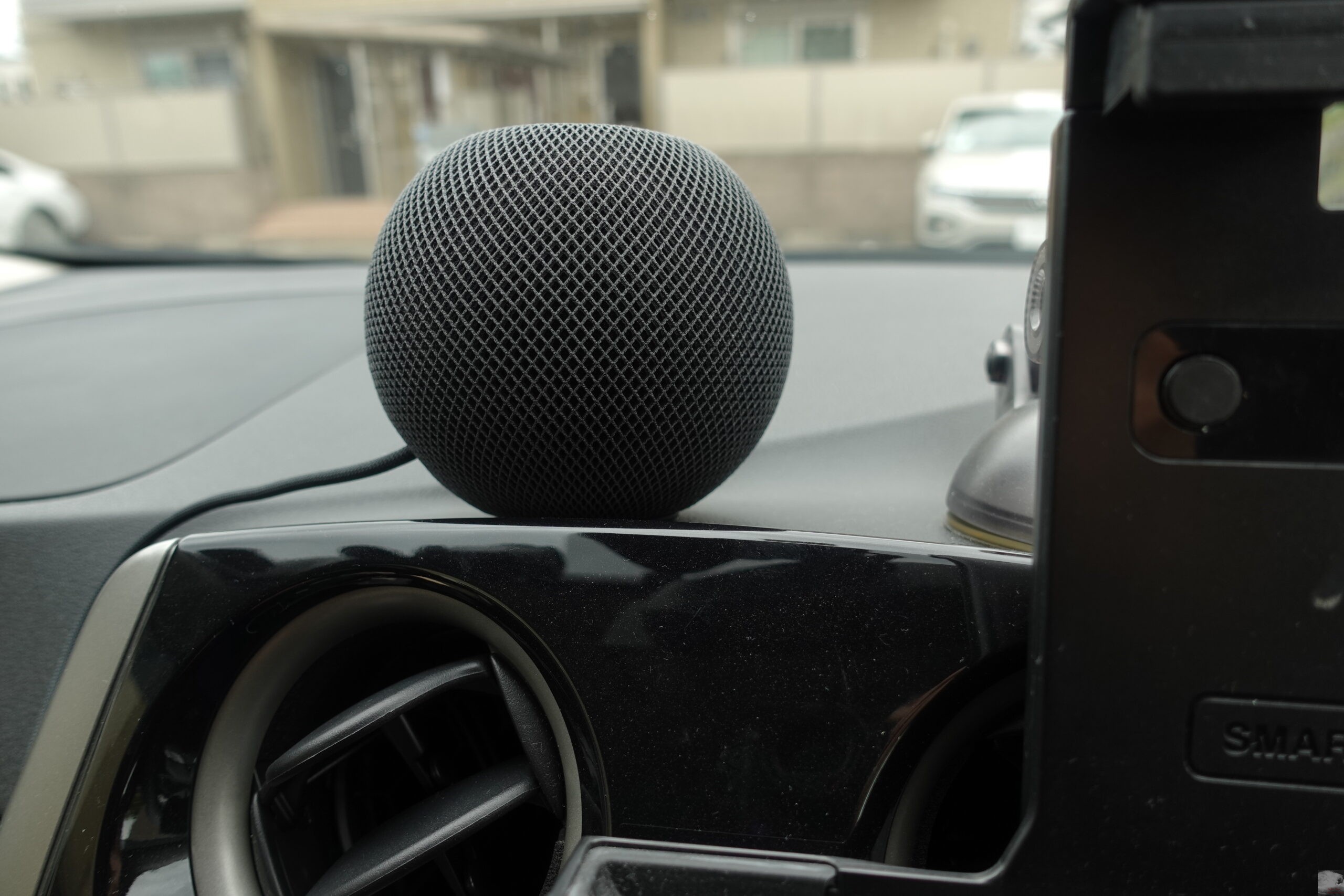 HomePod miniが車載スピーカーとして使いにくかった話